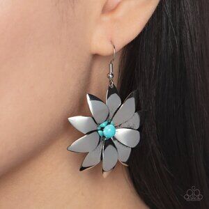Paparazzi Jewelry Accessories - Pinwheel Prairies - Blue Earrings - Vintage